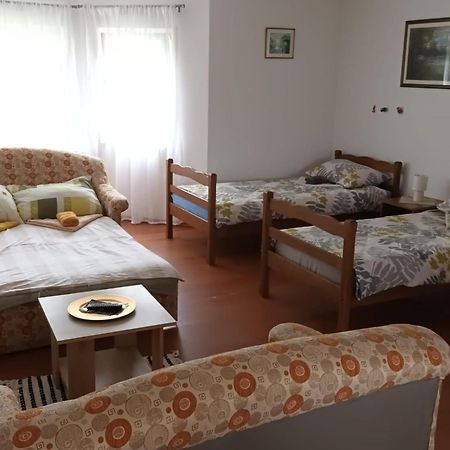 Gradiste Apartmani Tea I Toni מראה חיצוני תמונה