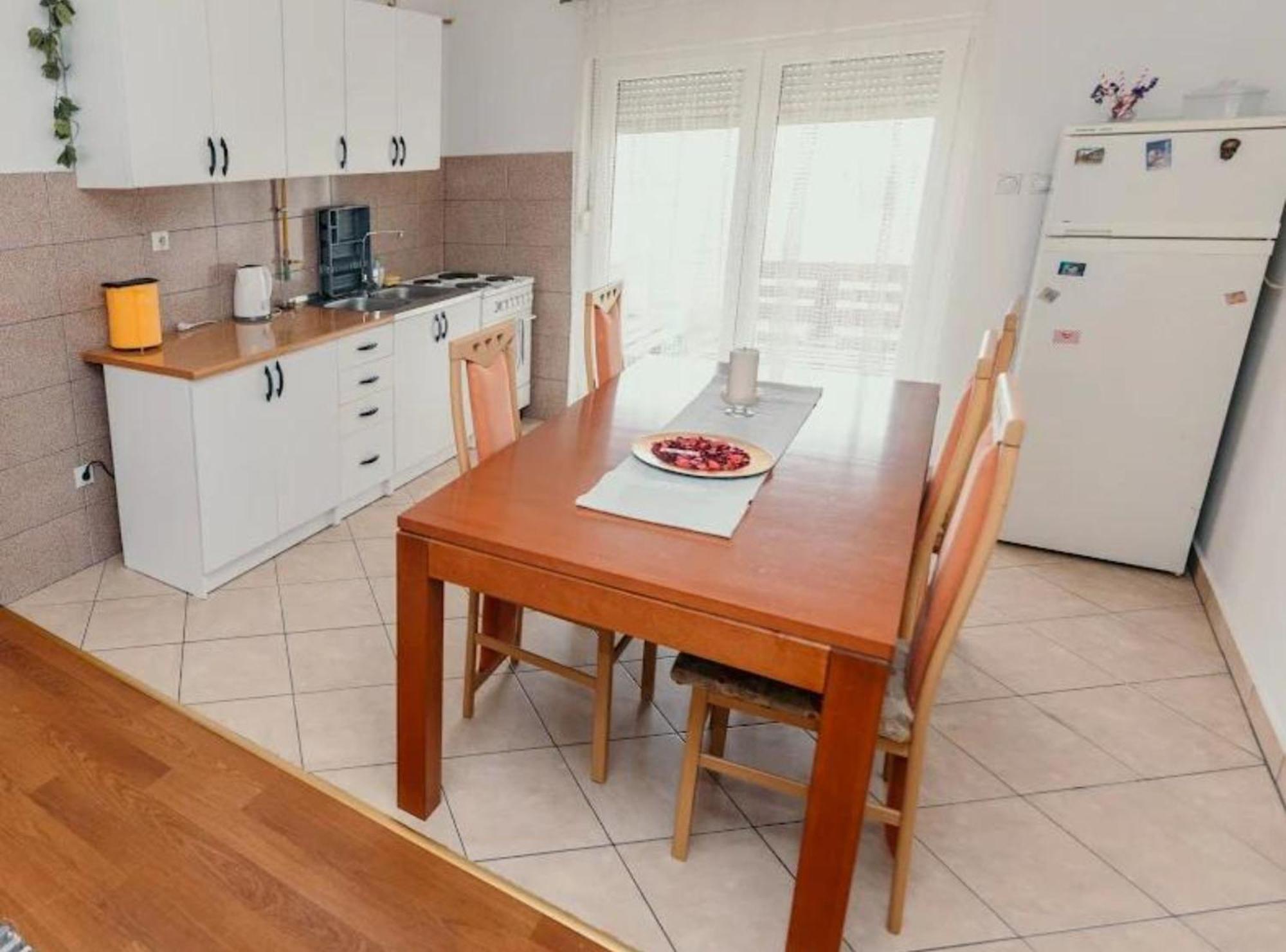 Gradiste Apartmani Tea I Toni מראה חיצוני תמונה